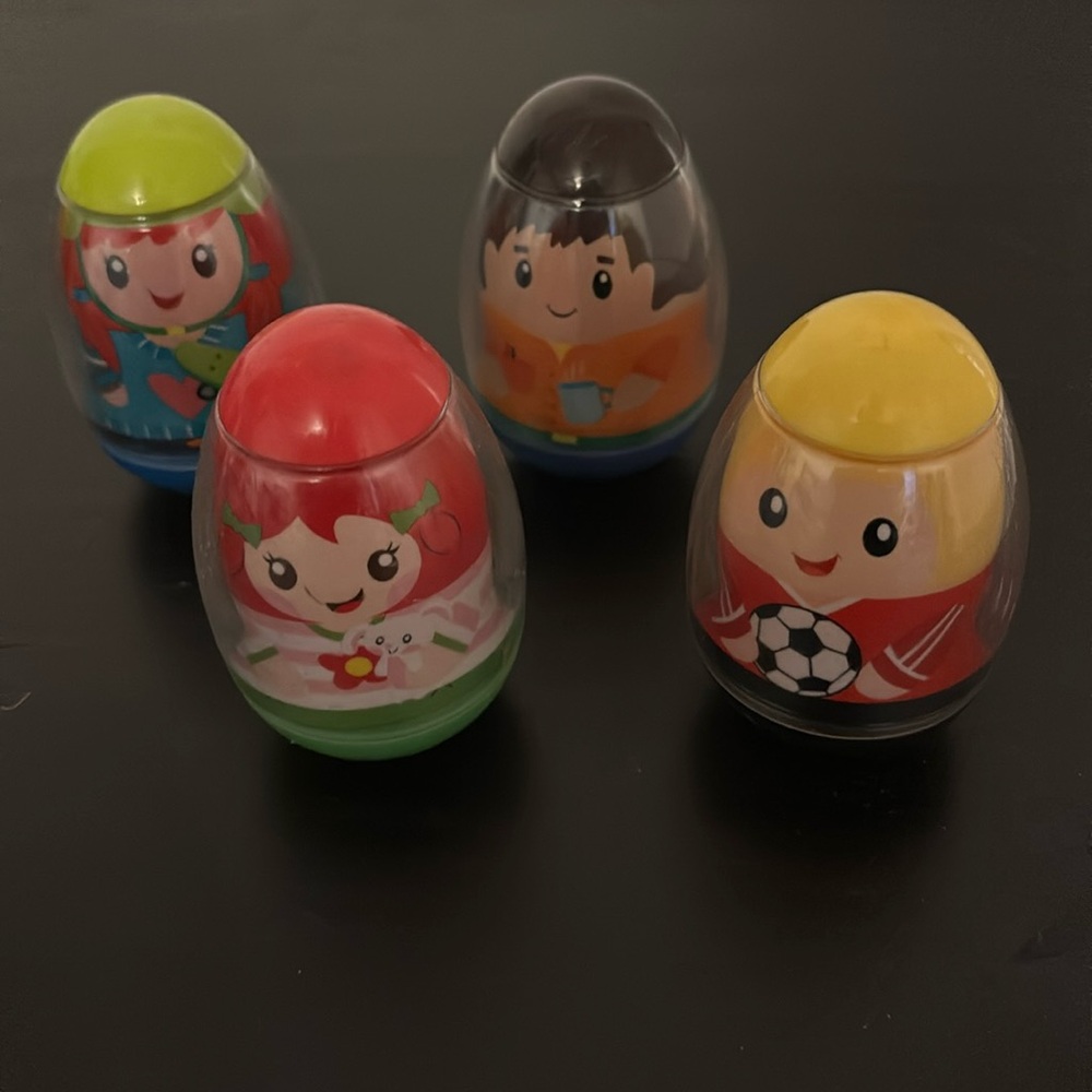 Weebles Wobble, 4 Weebles!